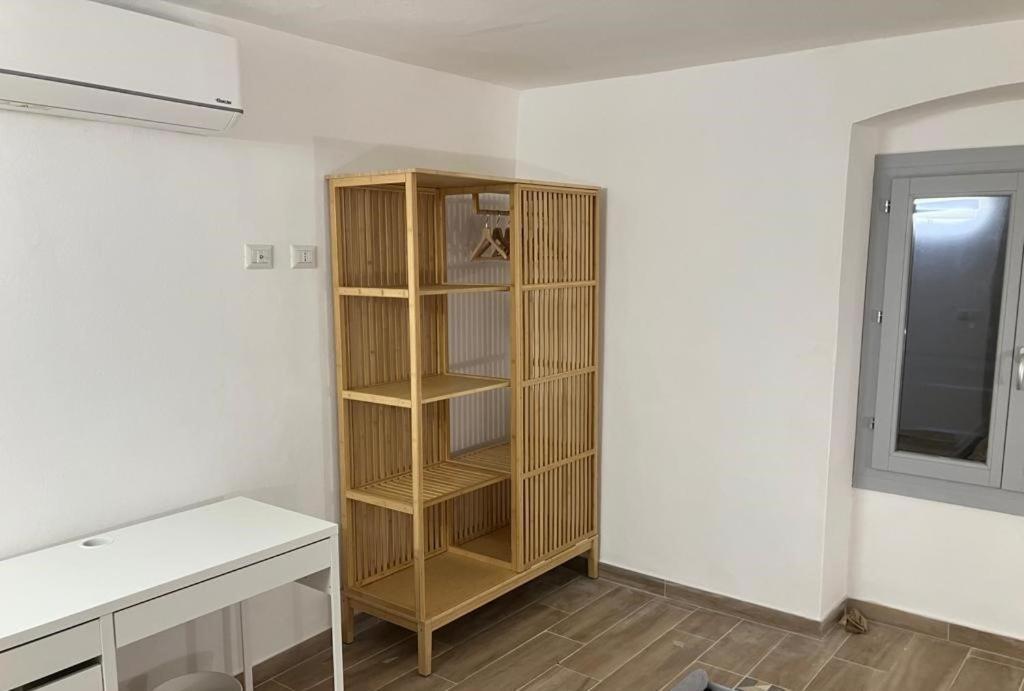 مبيت وإفطار كاستيلساردو Residenza Nel Borgo L'Appusentu المظهر الخارجي الصورة