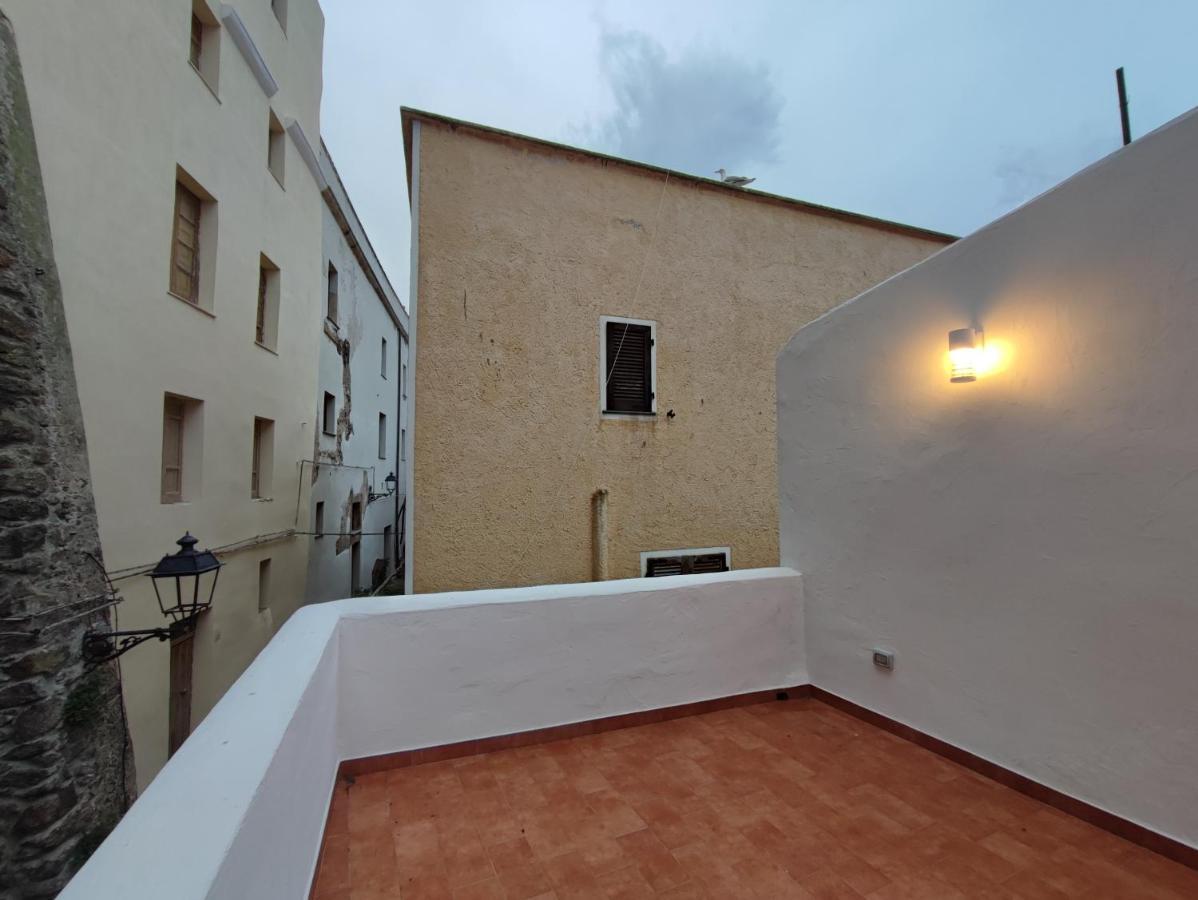 مبيت وإفطار كاستيلساردو Residenza Nel Borgo L'Appusentu المظهر الخارجي الصورة